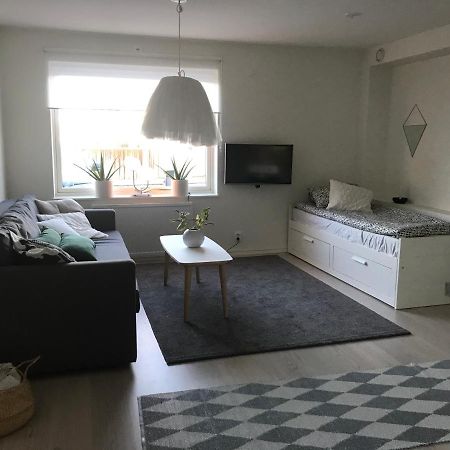 Mysig Studiolaegenhet I Vaestra Goeteborg Экстерьер фото